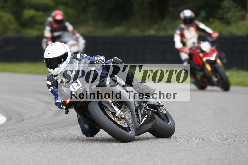 /53 16.09.2025 Track Day Domi Aegerter ADR/Gruppe rot/14
